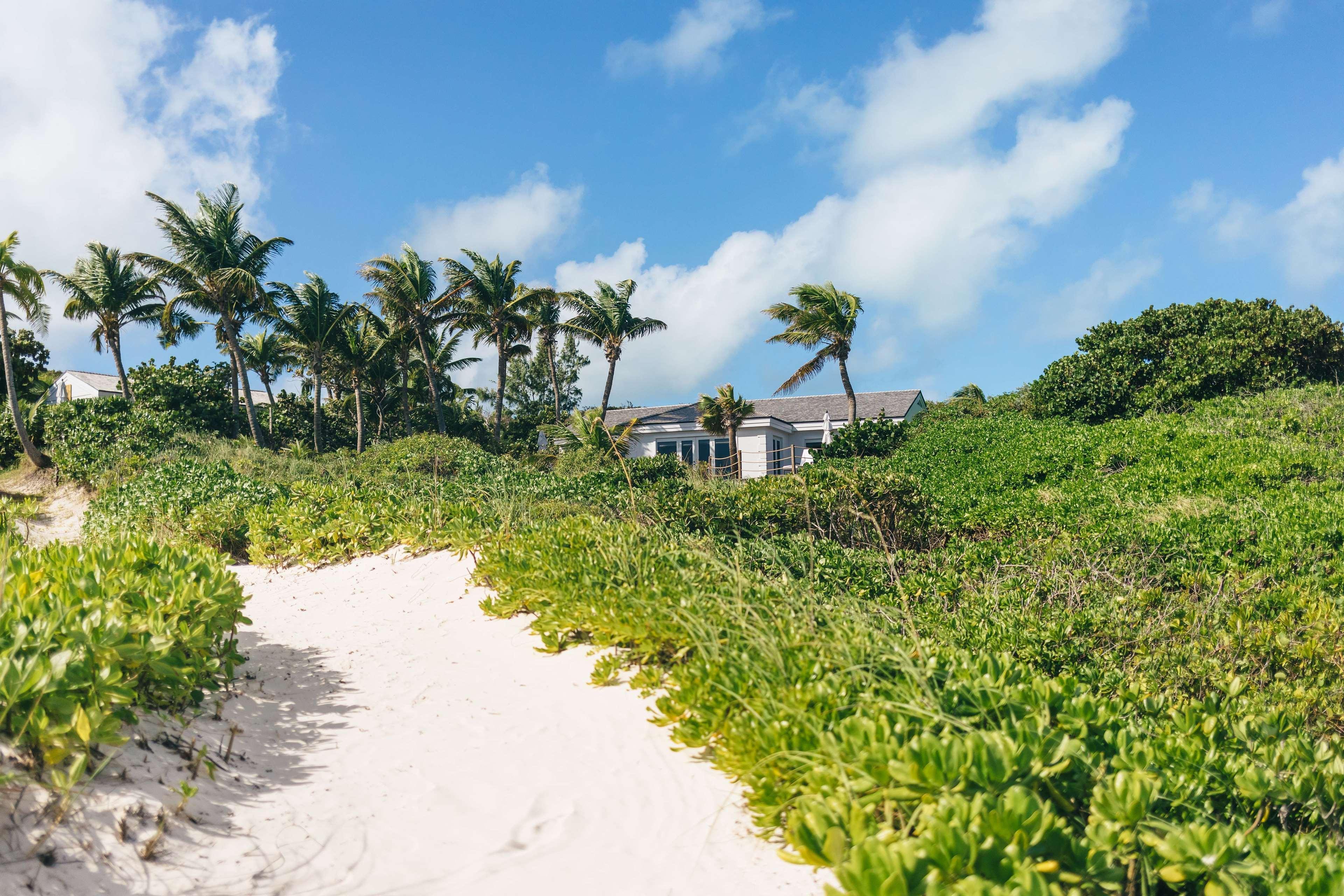 Pink Sands Resort Dunmore Town Экстерьер фото